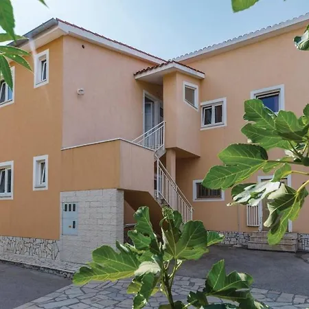 Apartmán Valdebek Pula